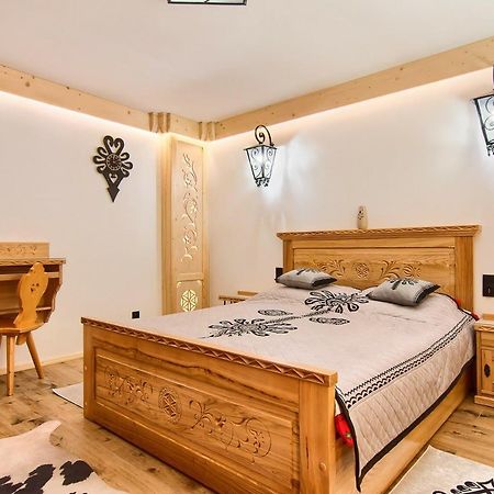 Apartament Zakopane Utrzymany W Stylu Goralskiej Chaty Εξωτερικό φωτογραφία
